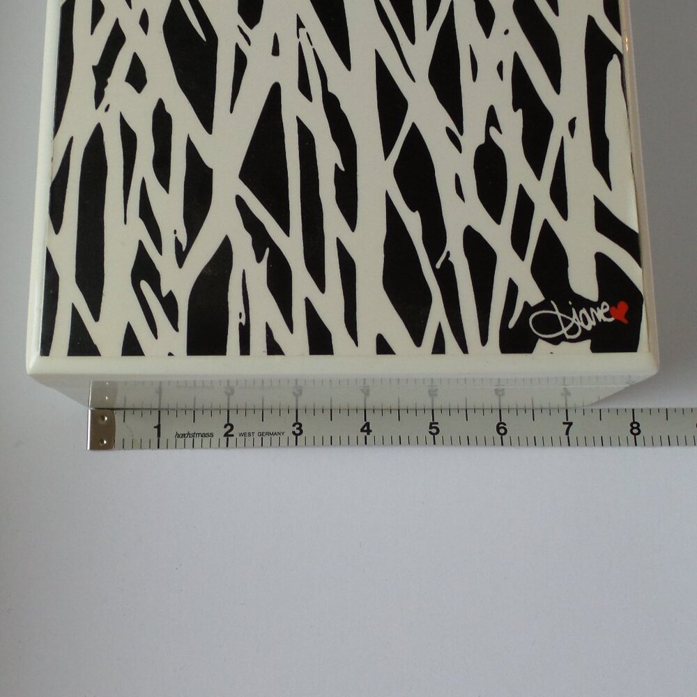 Diane Von Furstenberg Jewelry Box - Picture 11 of 13
